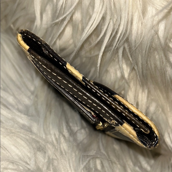 Dooney & Bourke Brown and Tan Giraffe Print Hobo Bag  With Matching Wallet - Picture 15 of 16